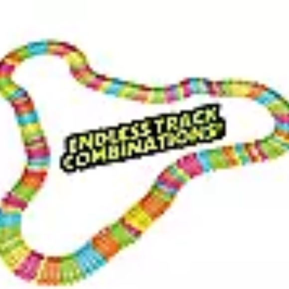 QVC Twister Tracks Glow-in-the-Dark Track Set Car Track Set ExtentionTrack - Picture 3 of 14